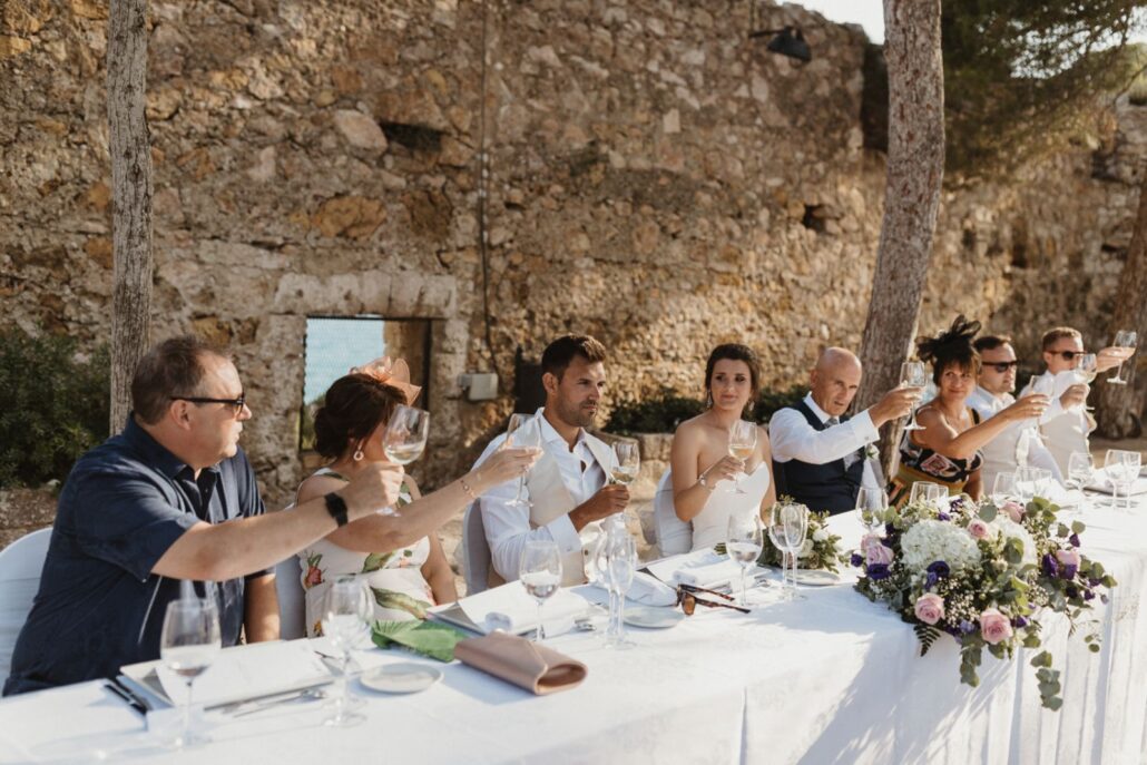 Castell de Tamairt Destination Wedding Just Married Barcelona